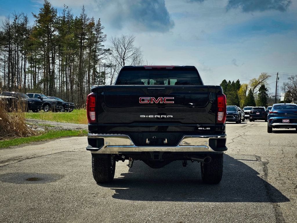 2026 GMC Sierra 2500 HD SLE