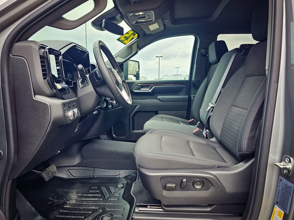 2025 GMC Sierra 2500 HD SLE