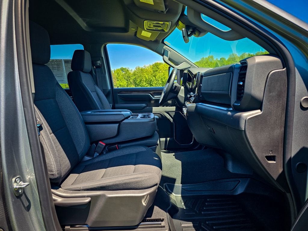 2025 GMC Sierra 2500 HD SLE