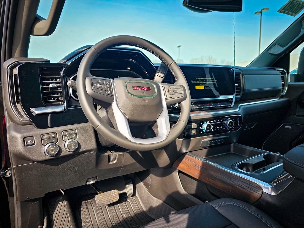 2026 GMC Sierra 2500 HD SLT