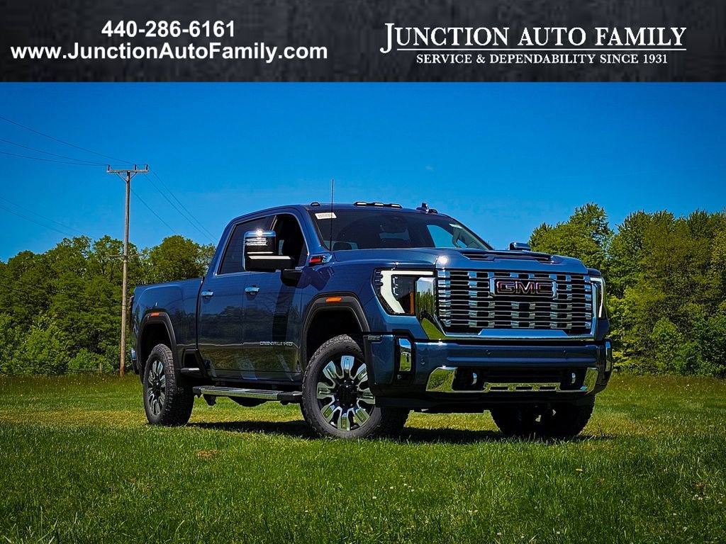2026 GMC Sierra 4WD Crew Cab Standard Box Denali's photo