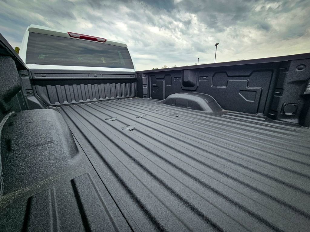 2026 GMC Sierra 3500 HD Pro DRW
