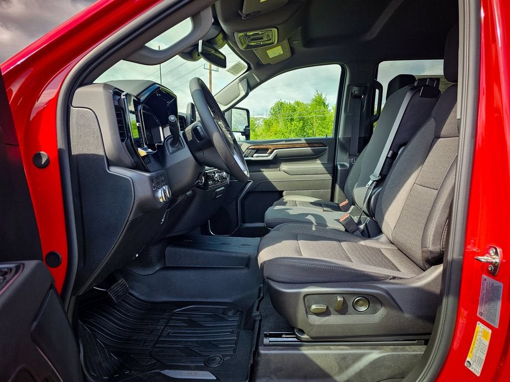 2026 GMC Sierra 3500 HD SLE