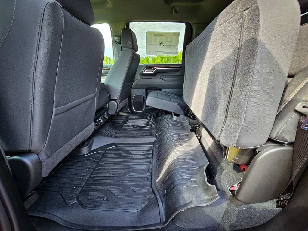 2026 GMC Sierra 3500 HD SLE