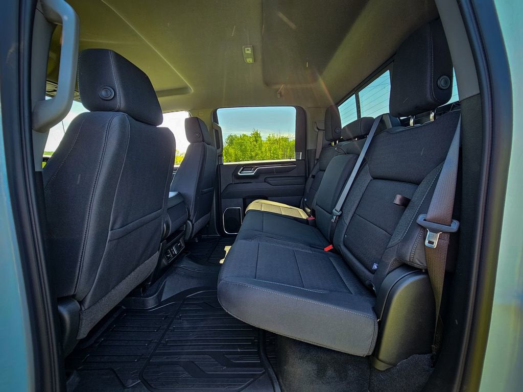 2026 GMC Sierra 3500 HD SLE DRW