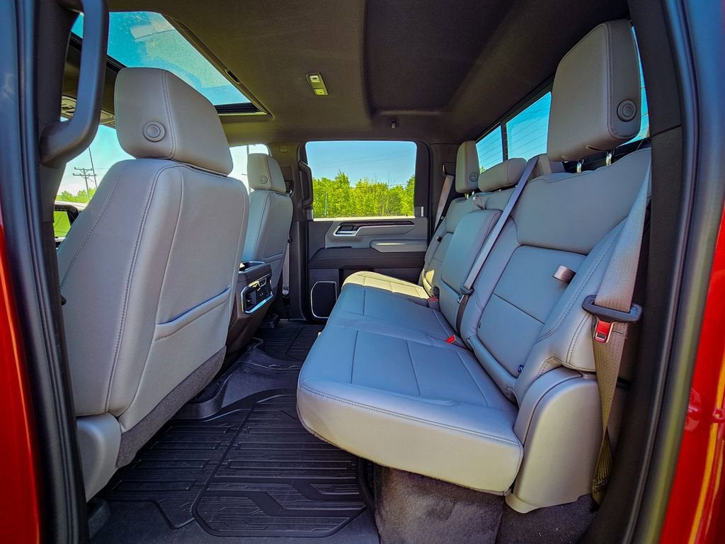 2026 GMC Sierra 3500 HD SLT DRW