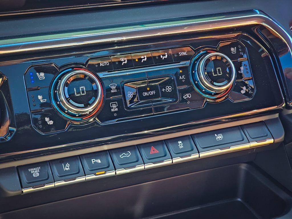 2026 GMC Sierra 3500 HD Denali Ultimate