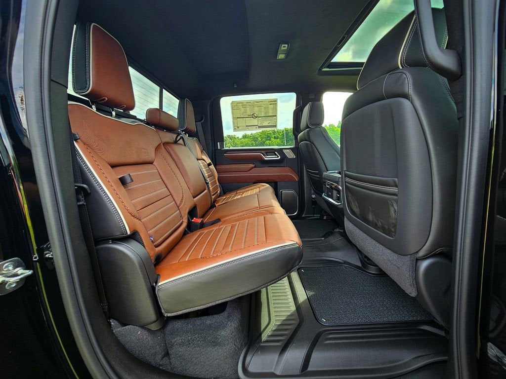 2026 GMC Sierra 3500 HD Denali Ultimate DRW