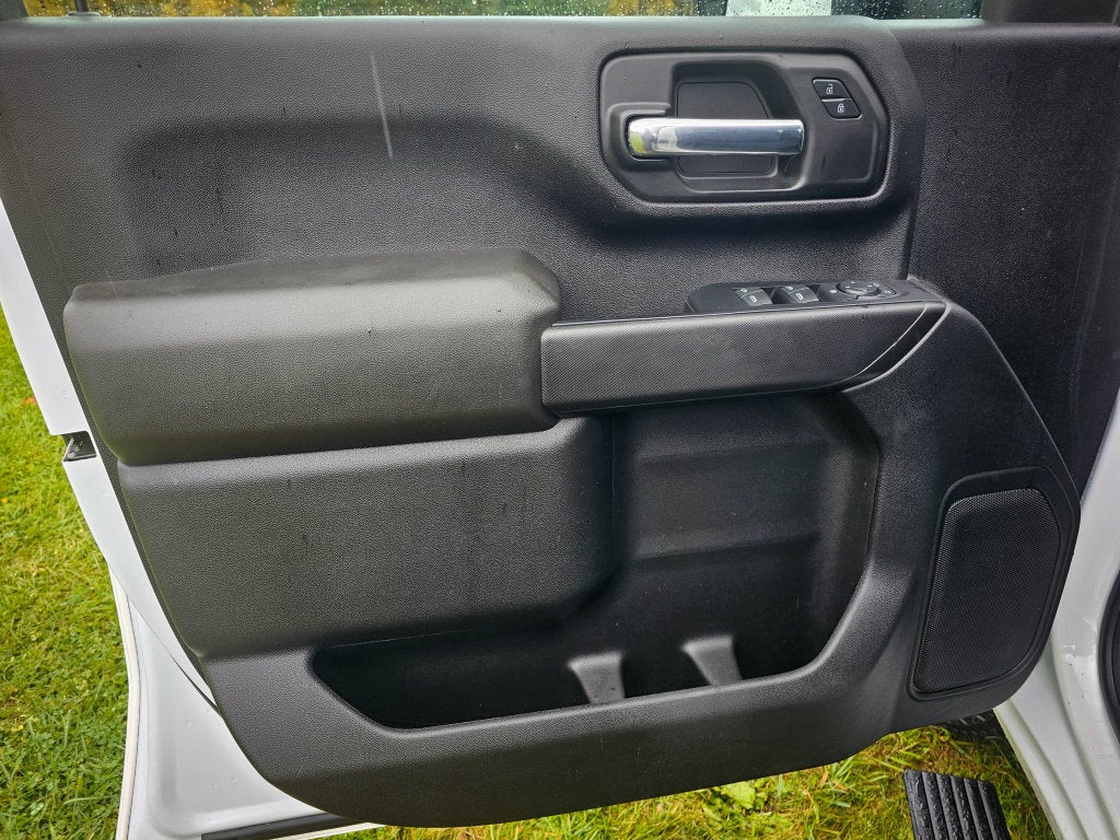 2024 GMC Sierra 2500 HD Pro