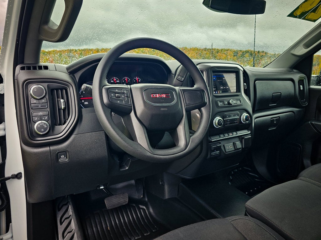 2024 GMC Sierra 2500 HD Pro