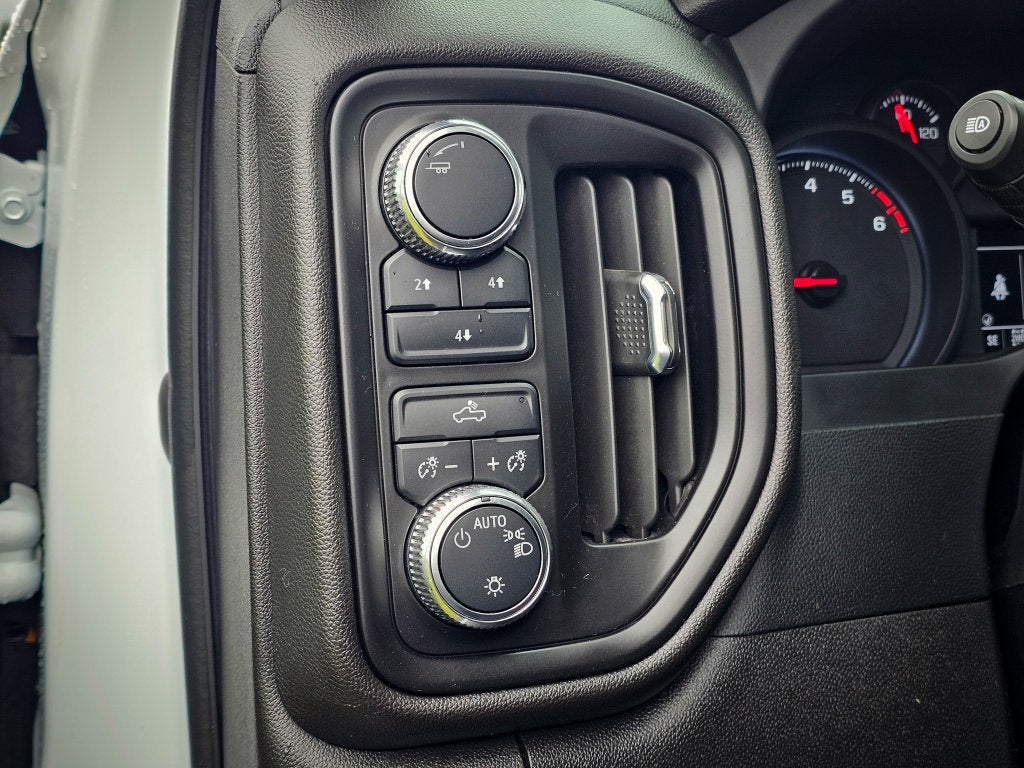 2024 GMC Sierra 2500 HD Pro