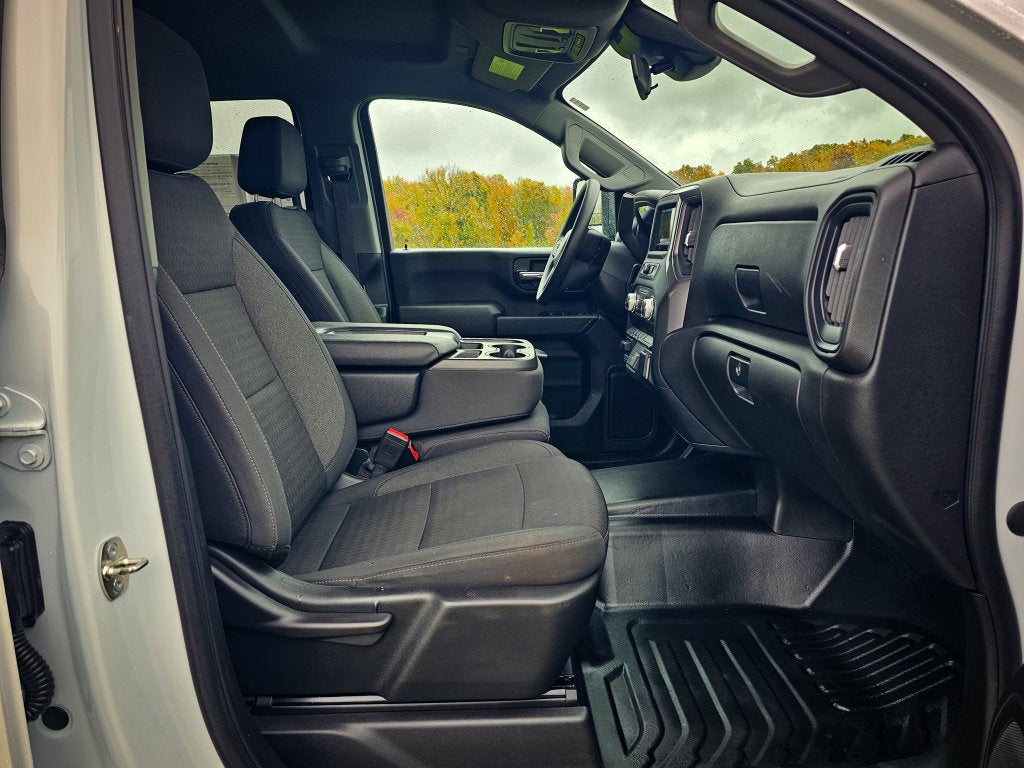 2024 GMC Sierra 2500 HD Pro