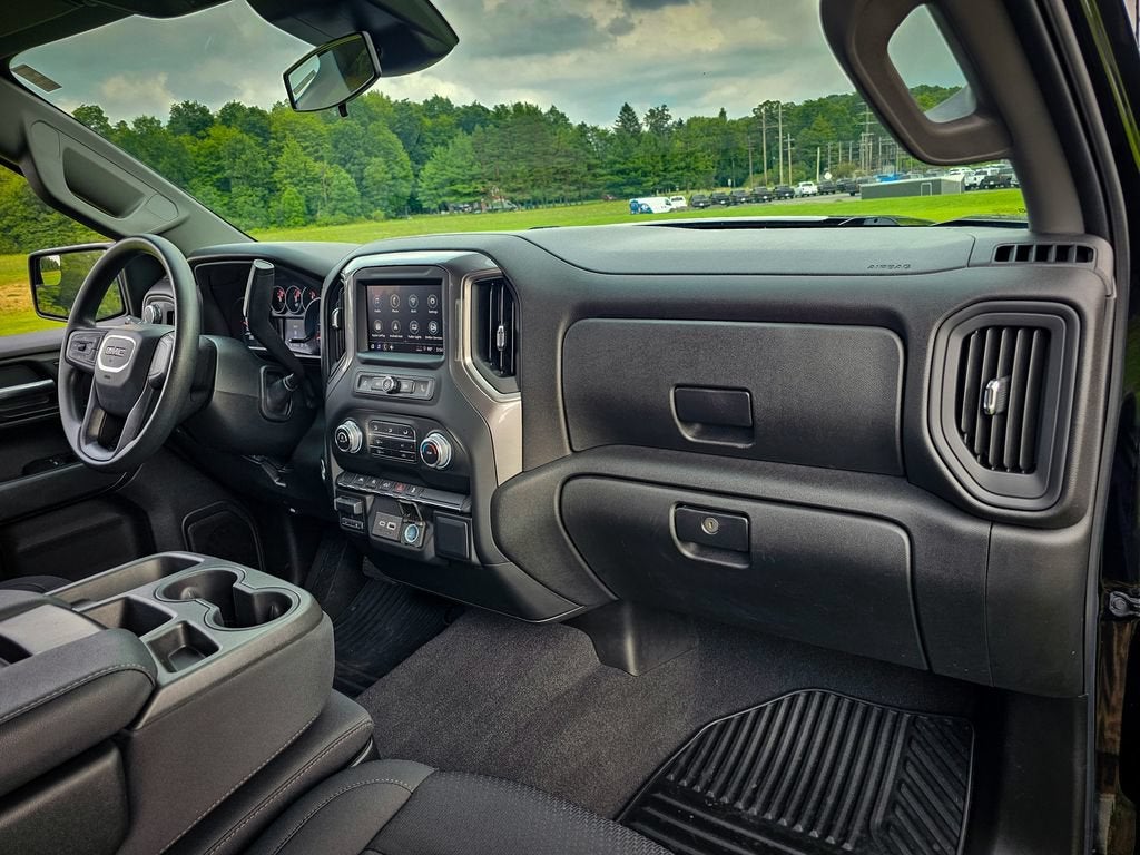 2023 GMC Sierra 1500 Pro