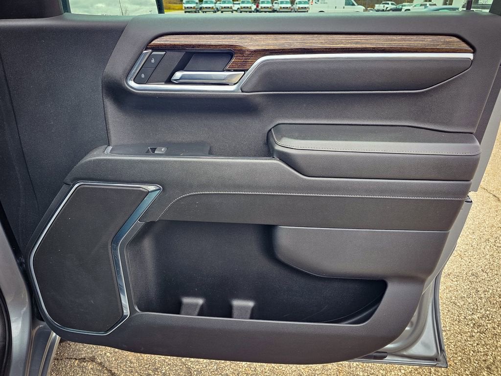 2024 GMC Sierra 1500 SLE