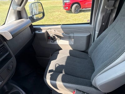 2025 GMC Savana Cargo Work Van