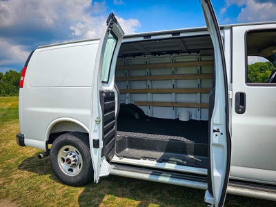 2025 GMC Savana Cargo Work Van