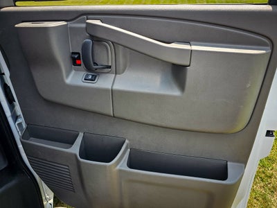 2025 GMC Savana Cargo Work Van