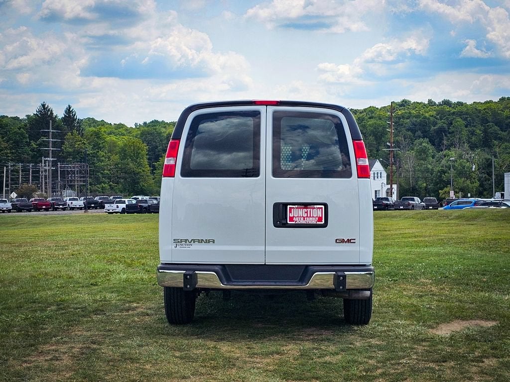 2025 GMC Savana Cargo Work Van