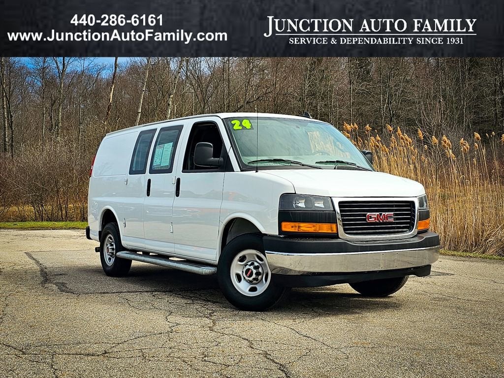 2024 GMC Savana Cargo 2500 Work Van