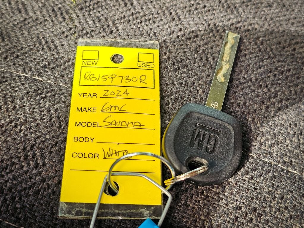 2024 GMC Savana Cargo 2500 Work Van