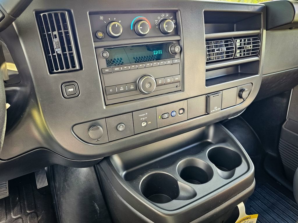 2025 GMC Savana Cargo 3500 Work Van