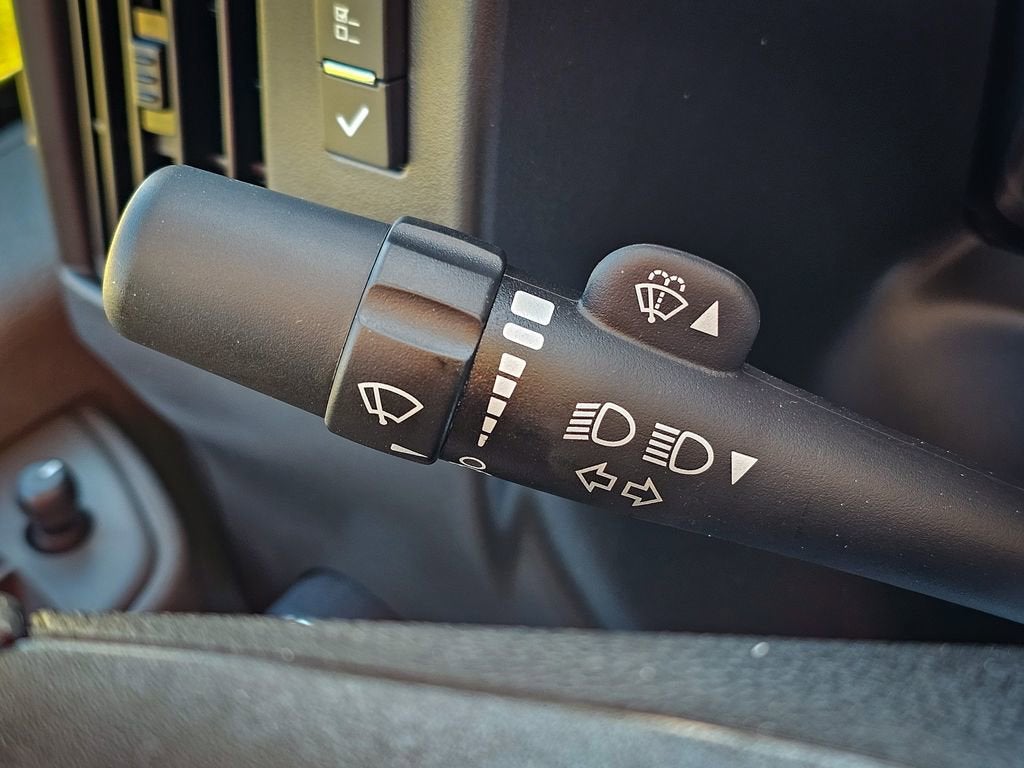 2025 GMC Savana Cargo 3500 Work Van