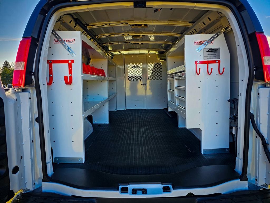 2025 GMC Savana Cargo 3500 Work Van