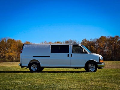 2025 GMC Savana Cargo 3500 Work Van