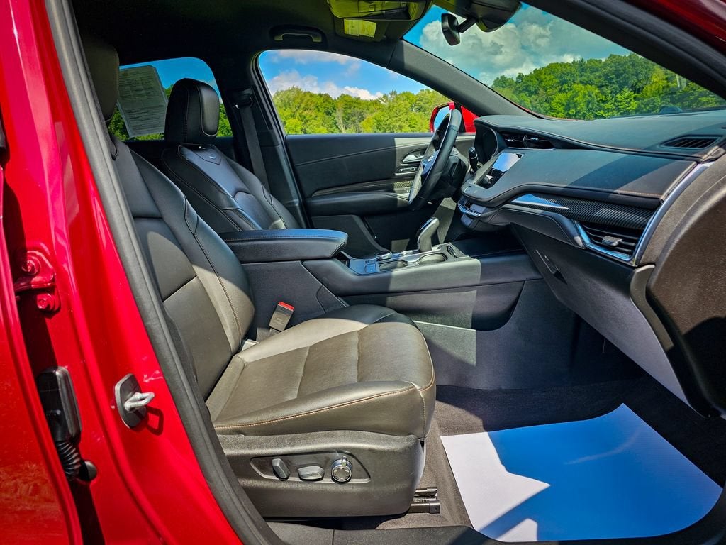 2020 Cadillac XT4 AWD Sport