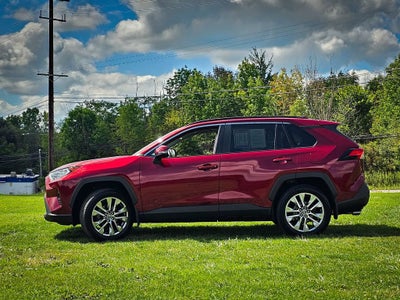 2019 Toyota RAV4 XLE Premium