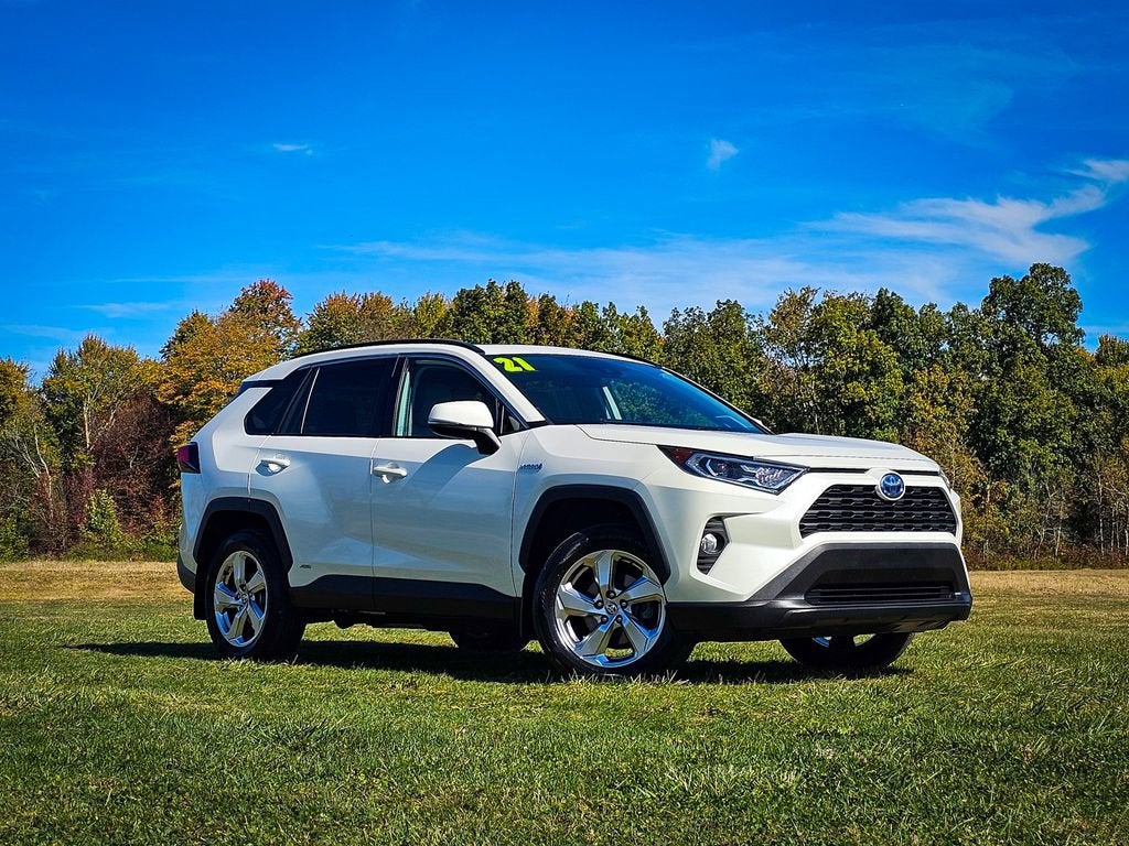 2021 Toyota RAV4 Hybrid LE