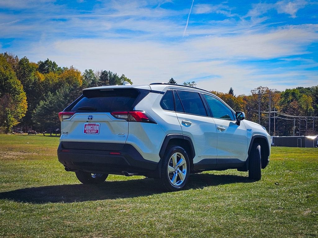 2021 Toyota RAV4 Hybrid LE