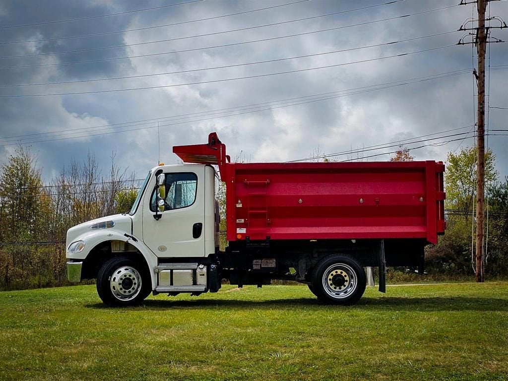 2016 Freightliner M2 106 MEDIUM DUMP
