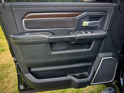 2022 RAM 3500 Laramie