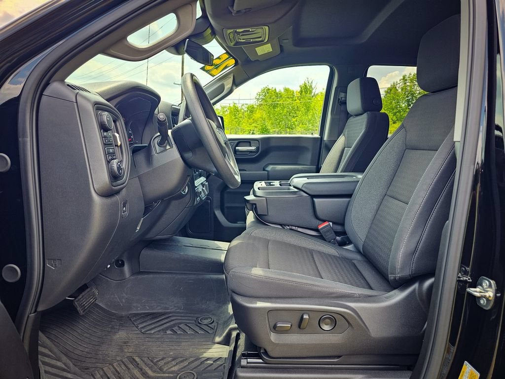2025 Chevrolet Silverado 1500 Custom Trail Boss