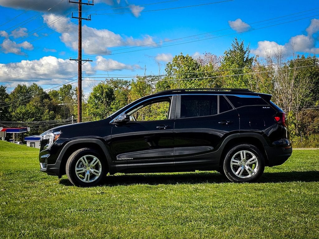2023 GMC Terrain SLE