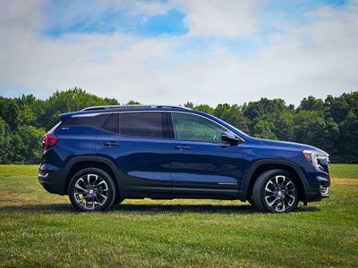 2023 GMC Terrain SLT