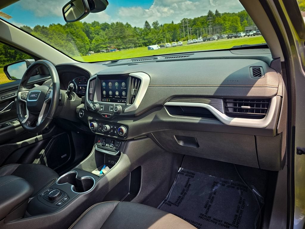 2021 GMC Terrain SLT