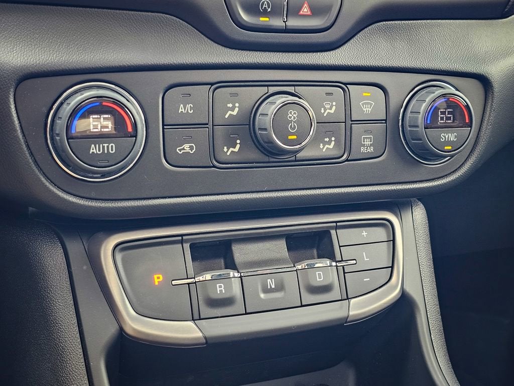 2022 GMC Terrain AT4