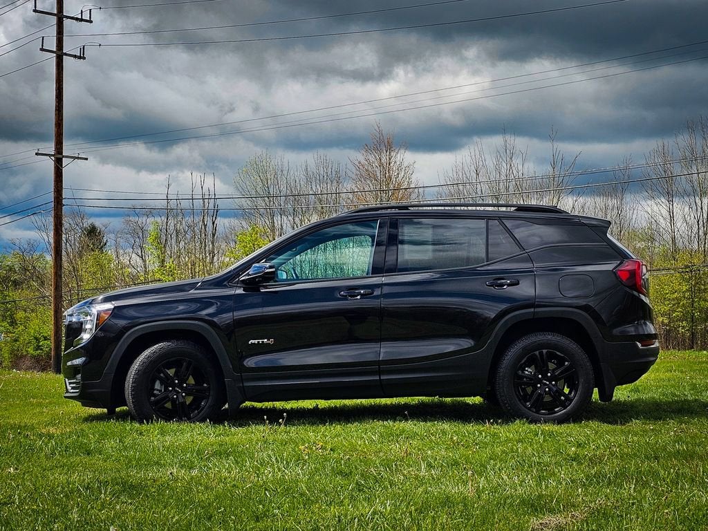 2022 GMC Terrain AT4