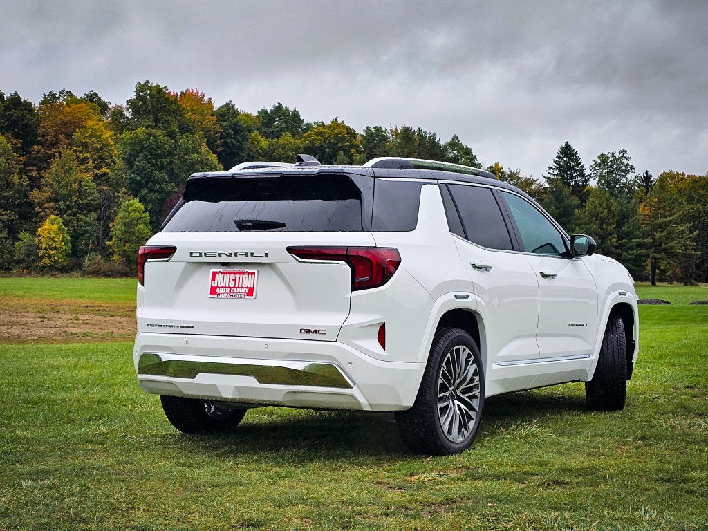 2027 GMC Terrain Denali