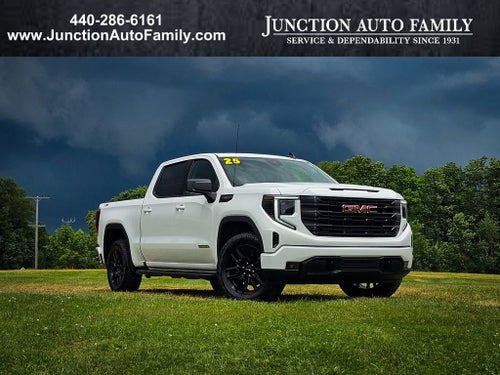 2025 GMC Sierra 1500 Elevation