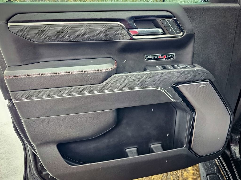 2024 GMC Sierra 1500 AT4X