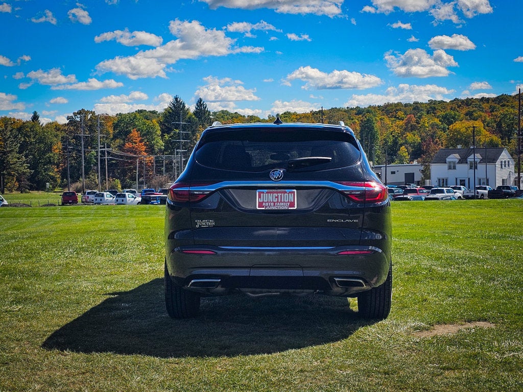 2018 Buick Enclave Essence