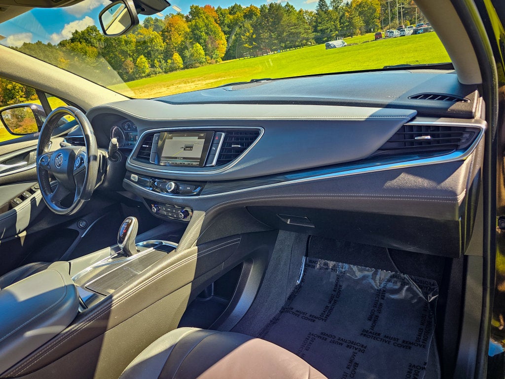 2018 Buick Enclave Essence