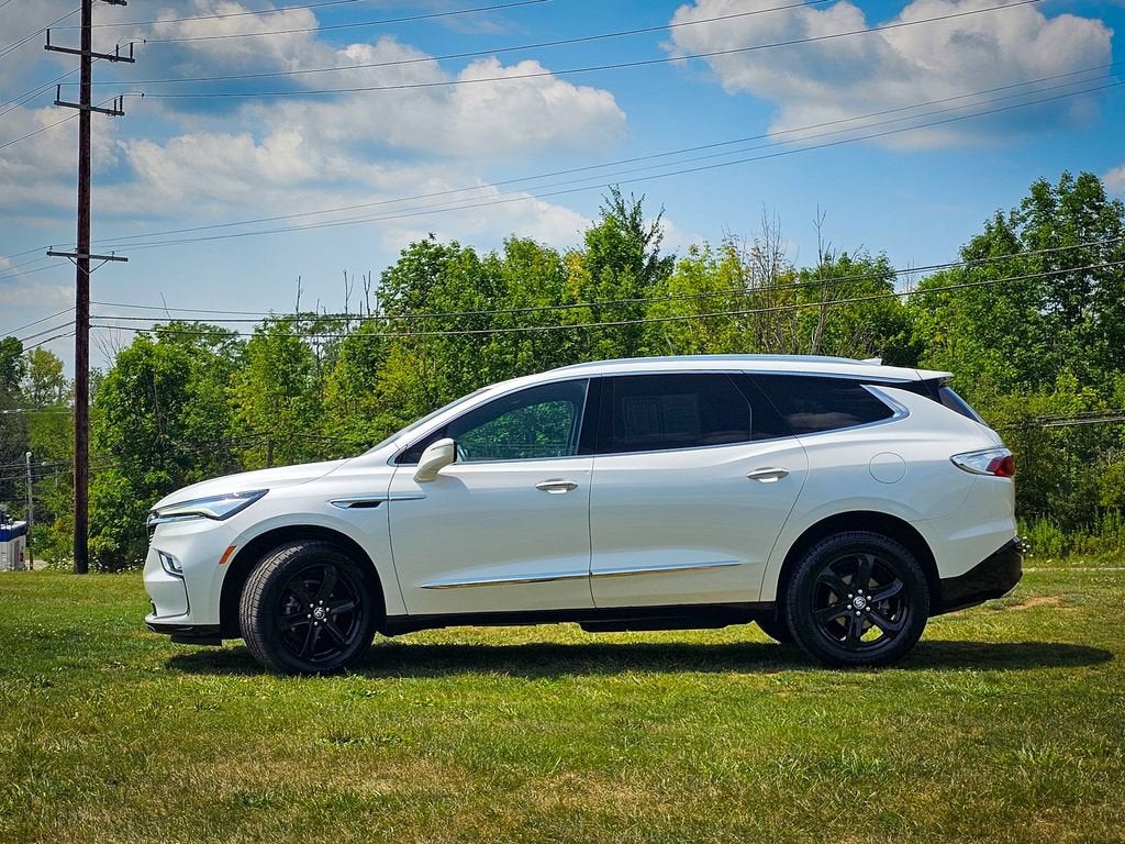2024 Buick Enclave Essence