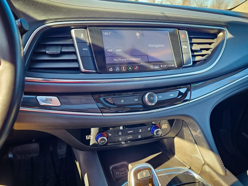 2020 Buick Enclave Essence