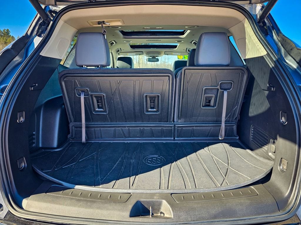 2020 Buick Enclave Essence