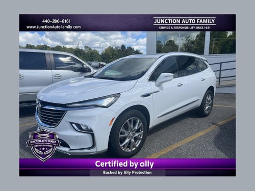 2023 Buick Enclave Essence
