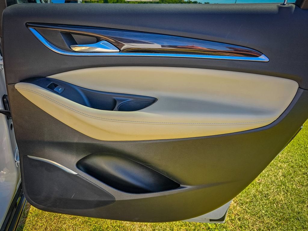 2019 Buick Enclave Essence
